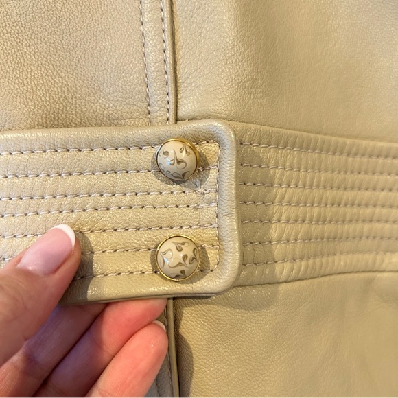 BRAND NEW!  St. John Sport beige leather button down jacket Sz. M - Picture 6 of 10